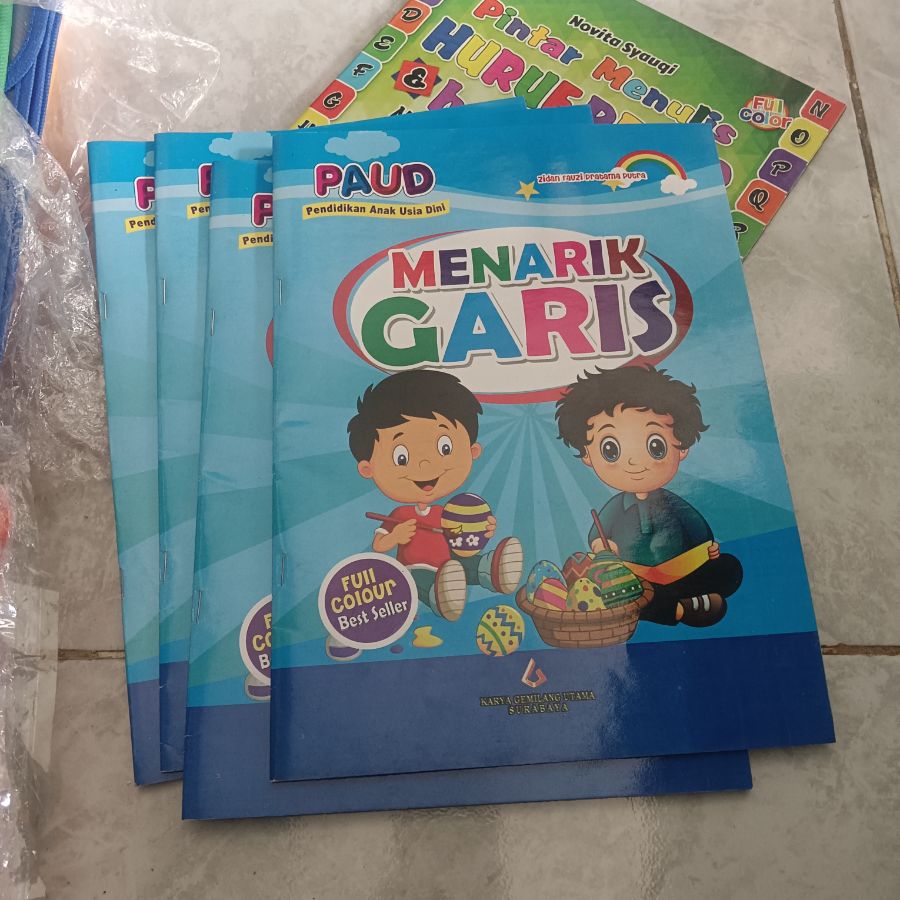KGU Menarik Garis
