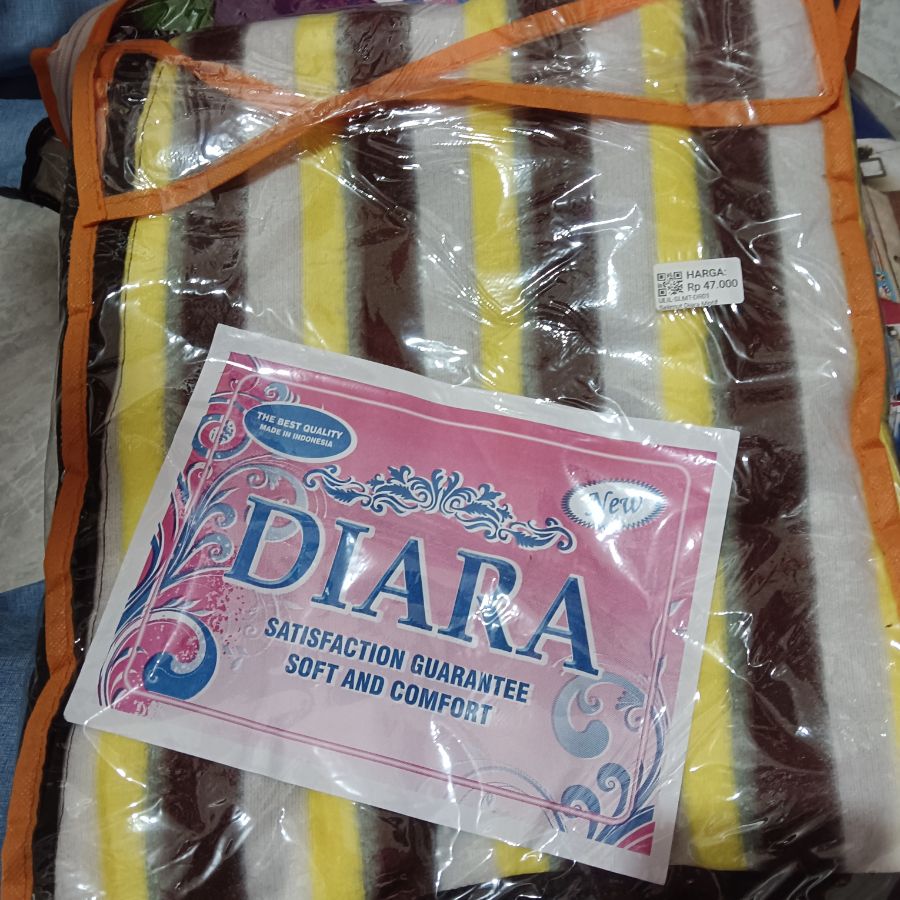 Selimut Diara Motif