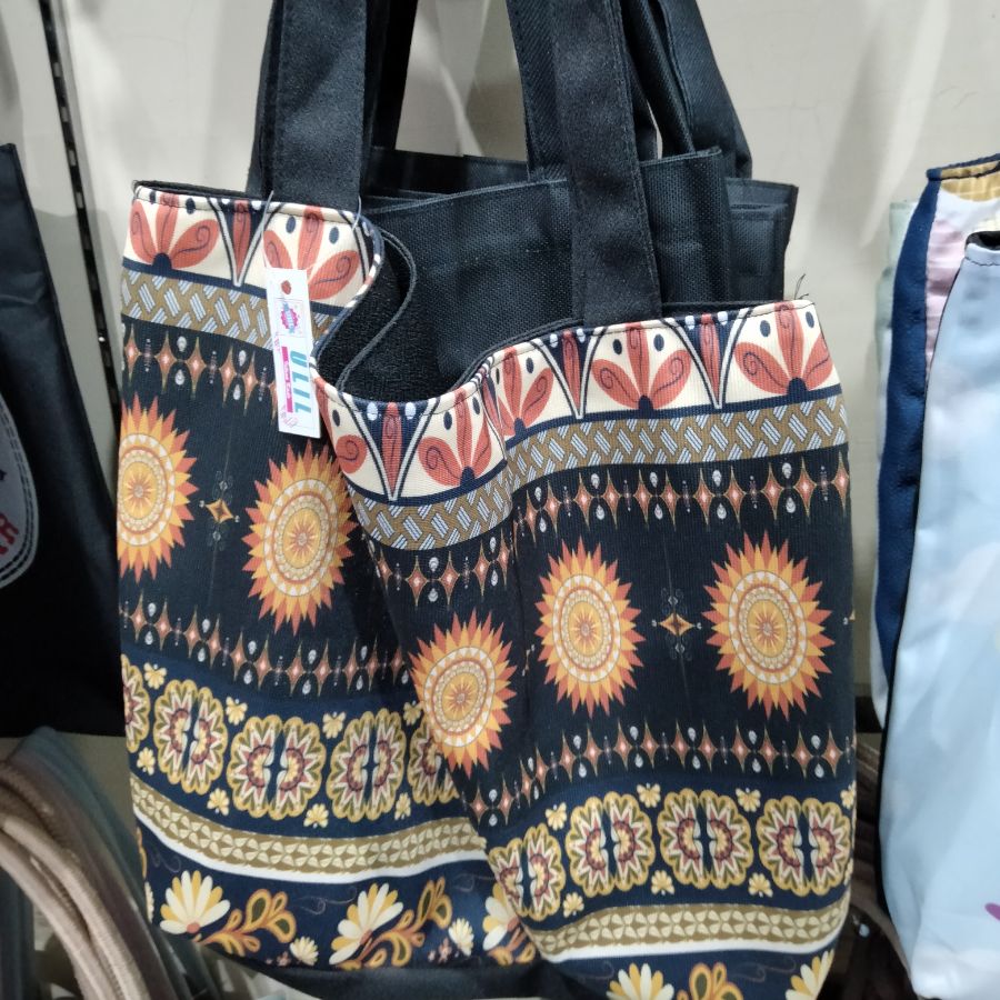 Totebag Motif Resleting 