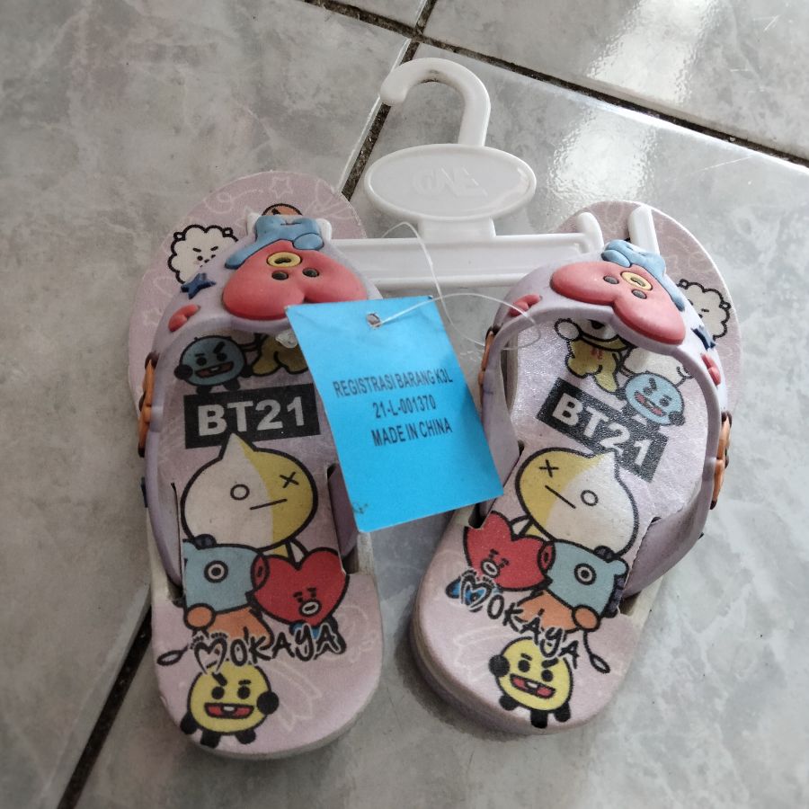 Sendal Anak Jepit Mokaya/ Cewek/ Ungu/ 25