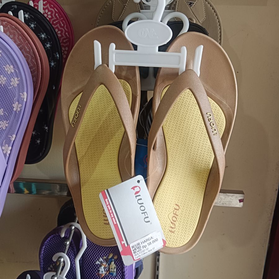 Sandal Dewasa Japit/Cewek/Luofu/37