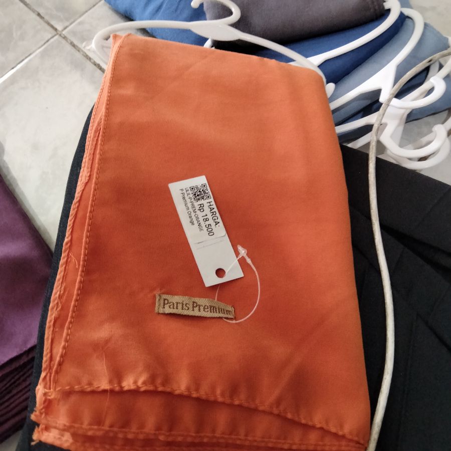 Paris Premium/ Orange