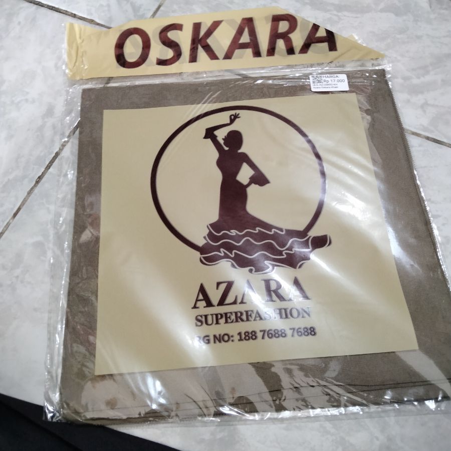Azara Oskara / Khaki