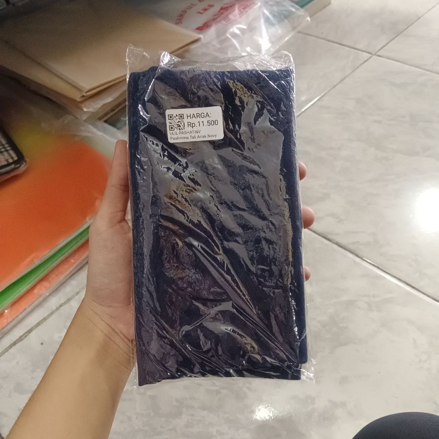 Pasmina Tally Anak Navy