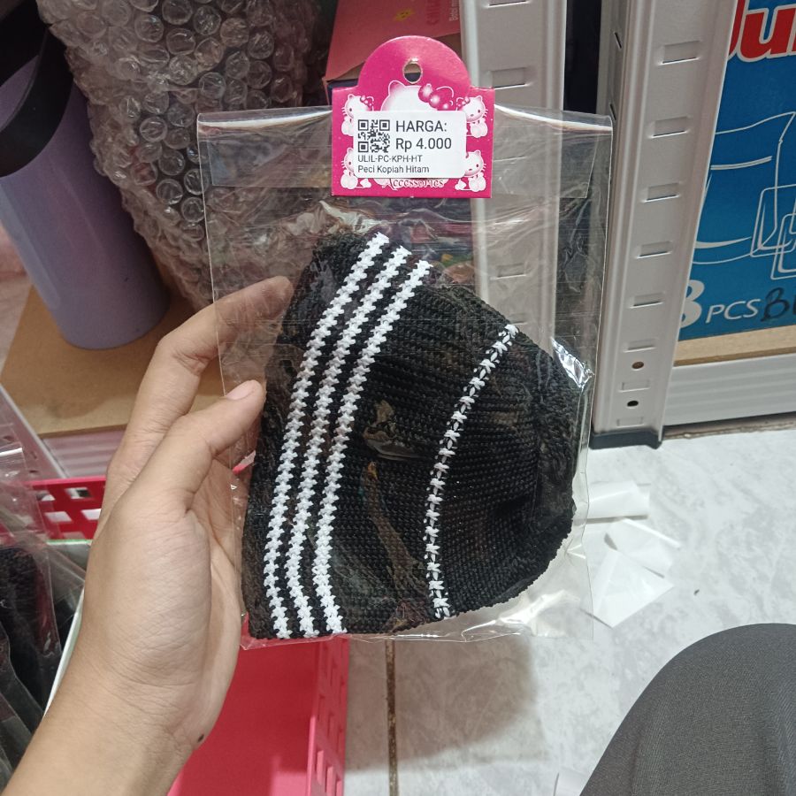 Peci Kopiah Hitam
