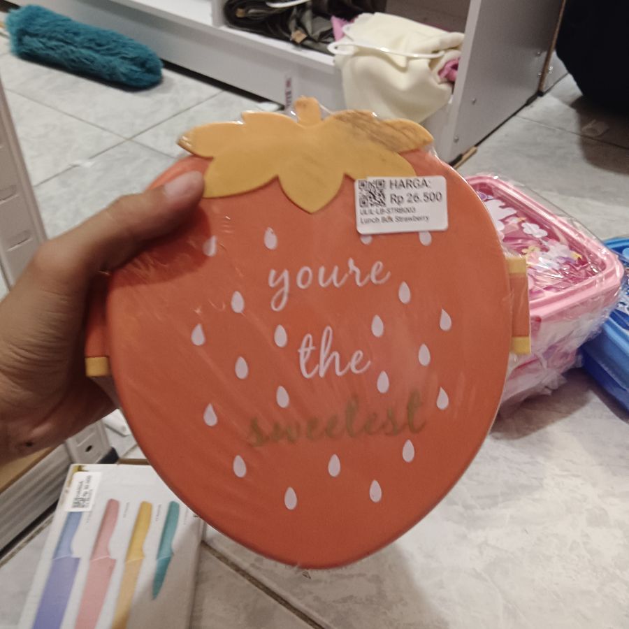 Lunch Box Strawberry