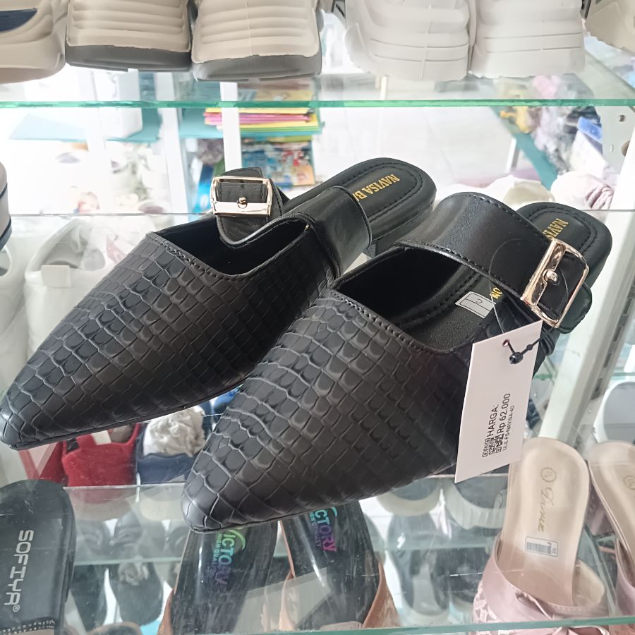 Navisa Flatshoes Motif Kulit/Hitam/40