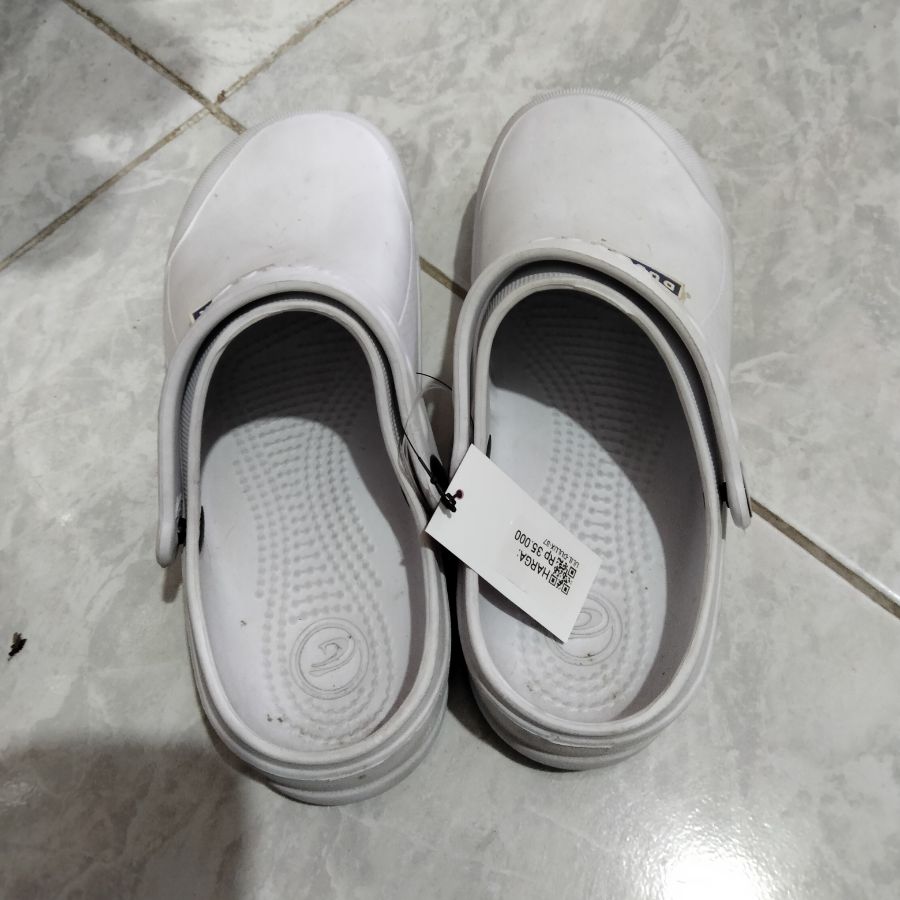 Sendal Slop Dulux/ Abu/ 37