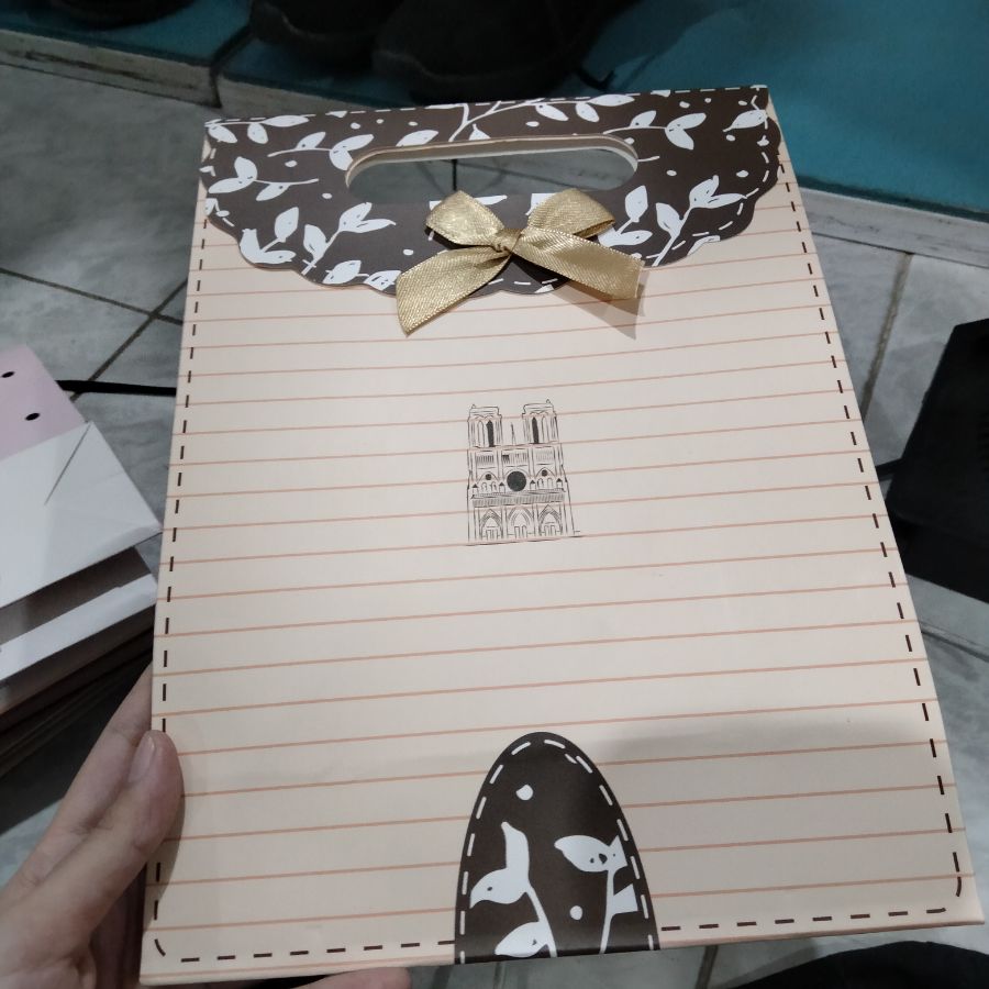 Paperbag Pita Garis