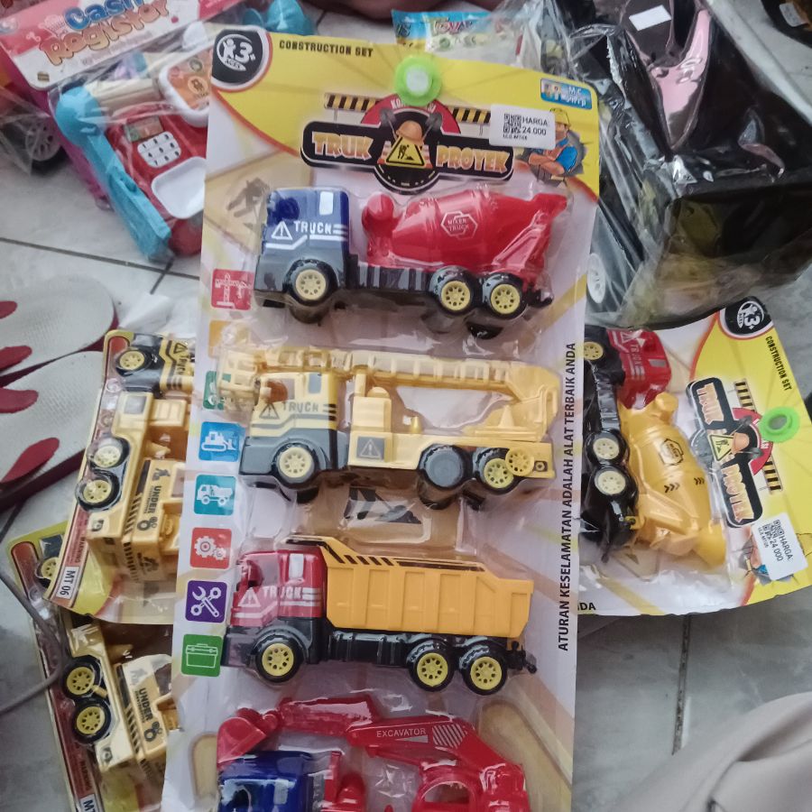 Truck Proyek