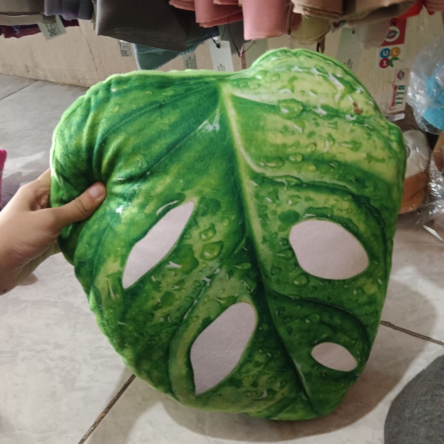 Boneka Bantal Daun
