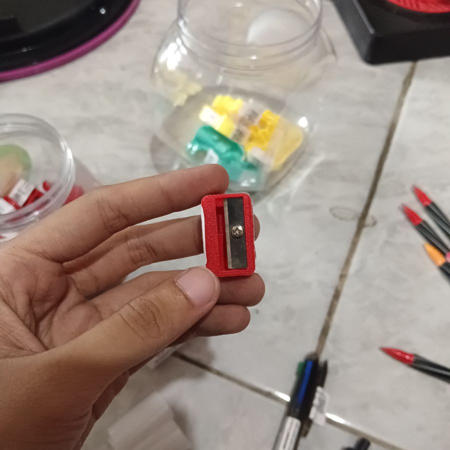 Rautan Pensil Kecil