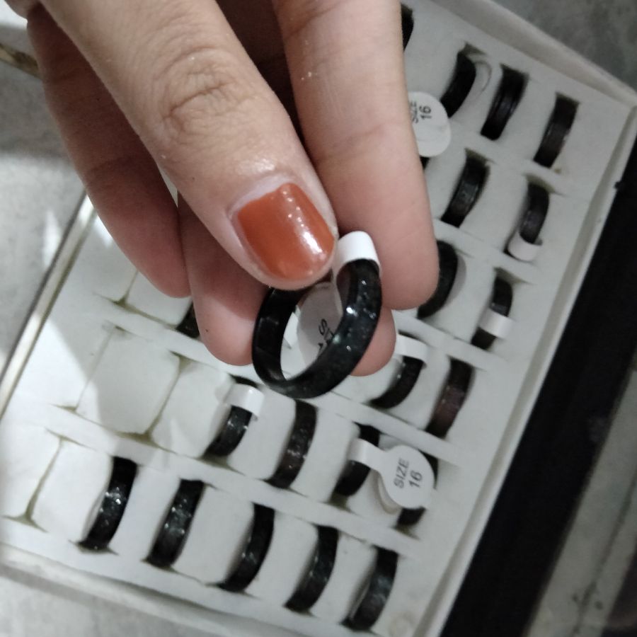 Cincin Titanium Hitam Pasir 