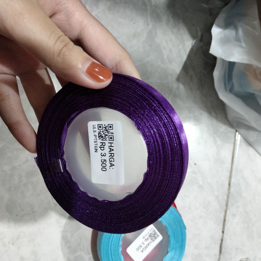 Pita Satin Ungu