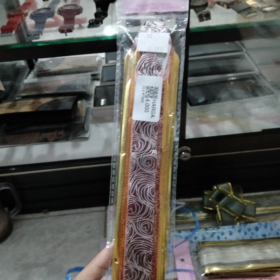 Pita Serut Motif Bunga 
