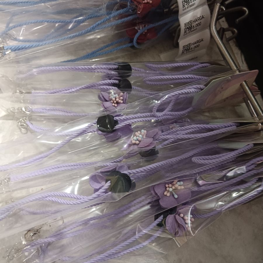 Strap Masker Purple