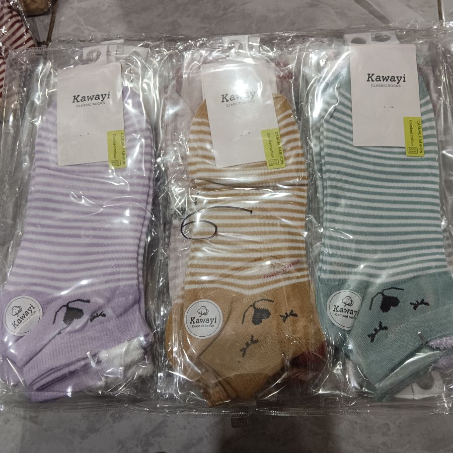 Kaos Kaki Fashion Kawayi