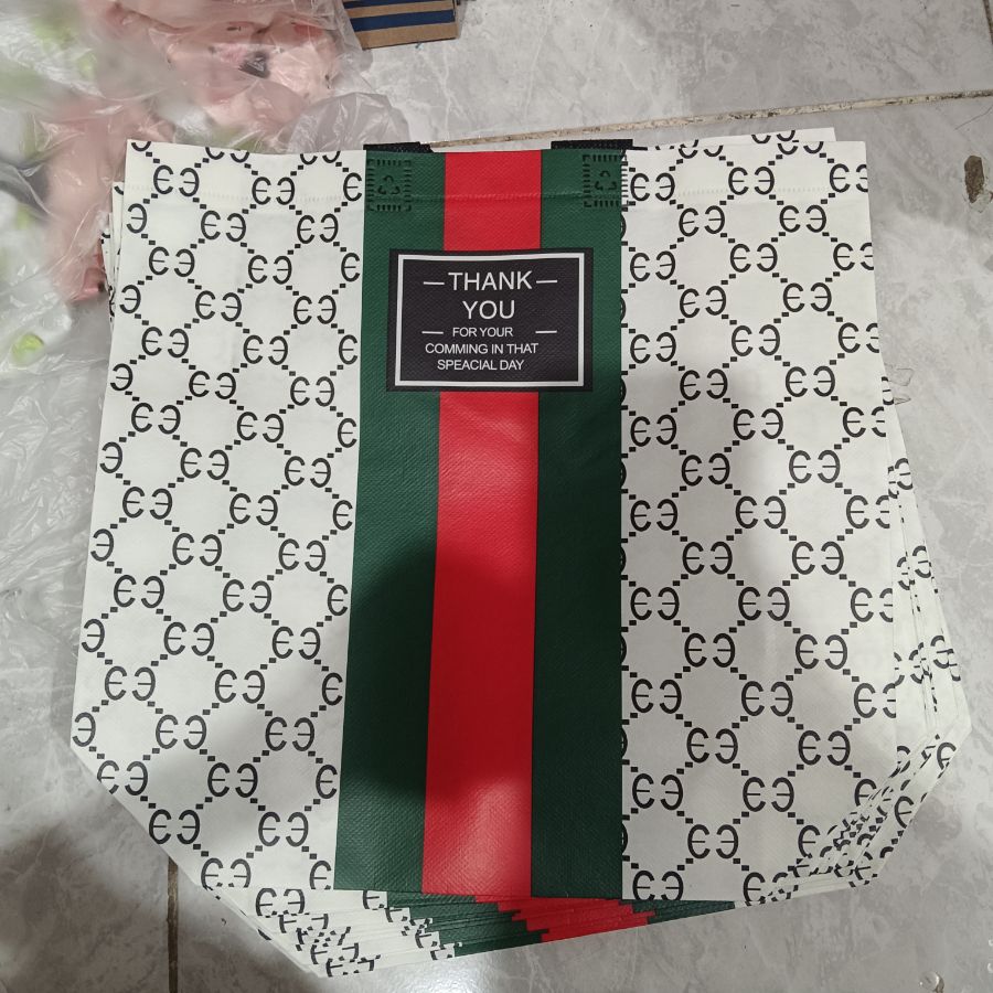 Tas Spunbond Chanel Kecil