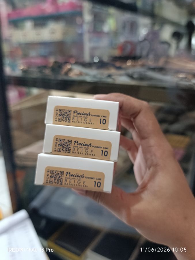 Inez Precious Powdery Cake Refill No.10 Beige