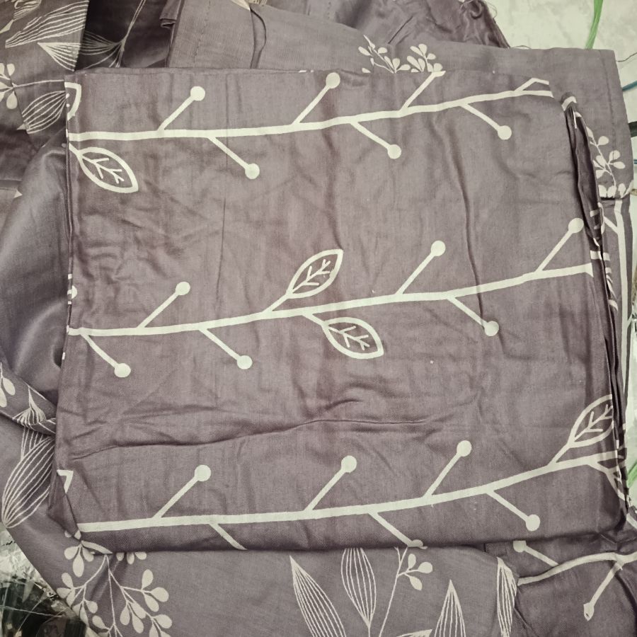 Mukena Aminis Motif Ungu