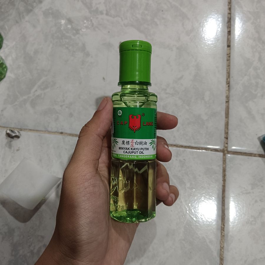 Minyak Kayu Putih Caplang/60ml