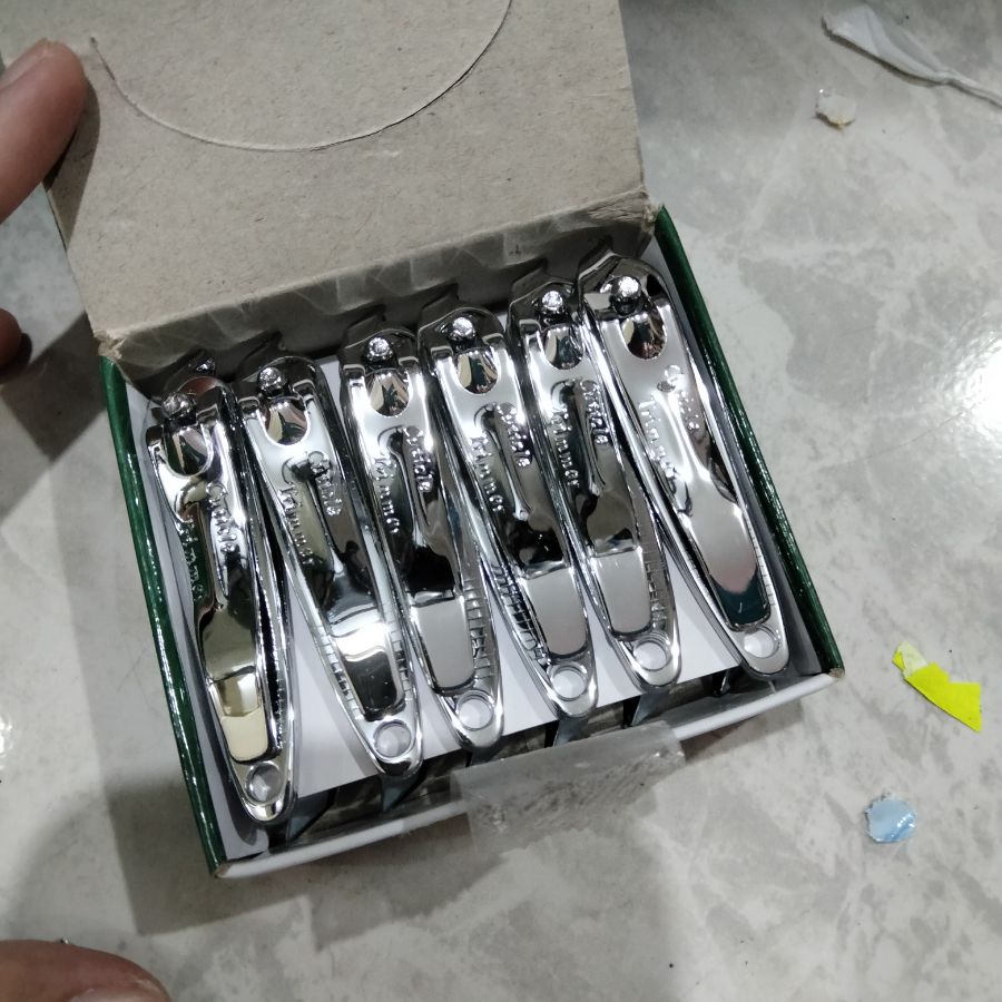 Potong kuku Da Yi