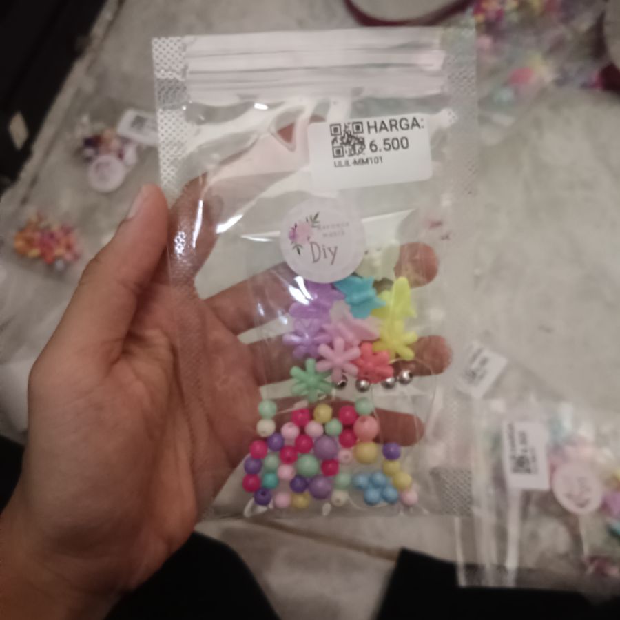 Set Manik Manik