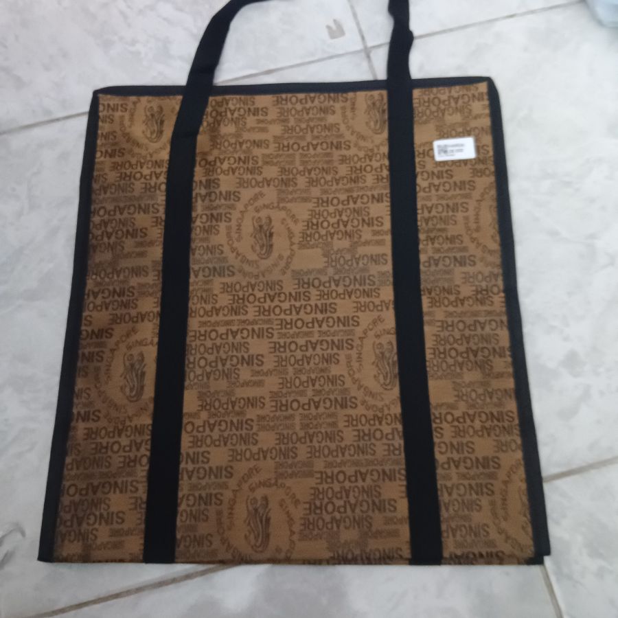 Tas Laundry Singapore Kain