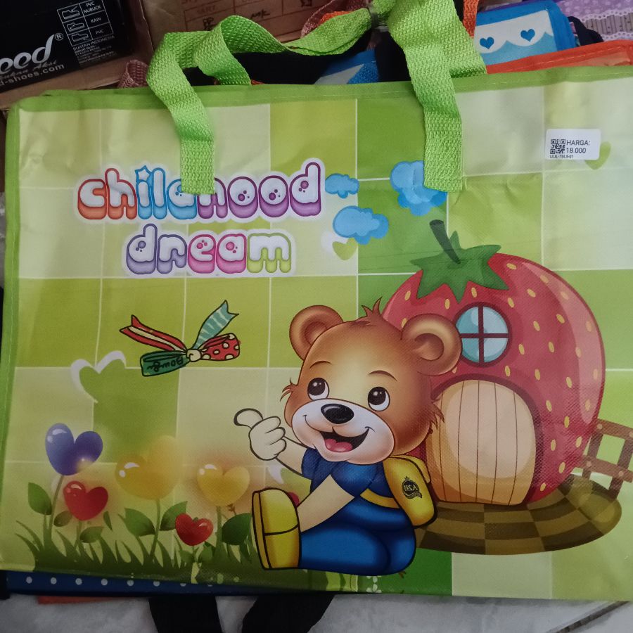 Tas Laundry Childhood dre