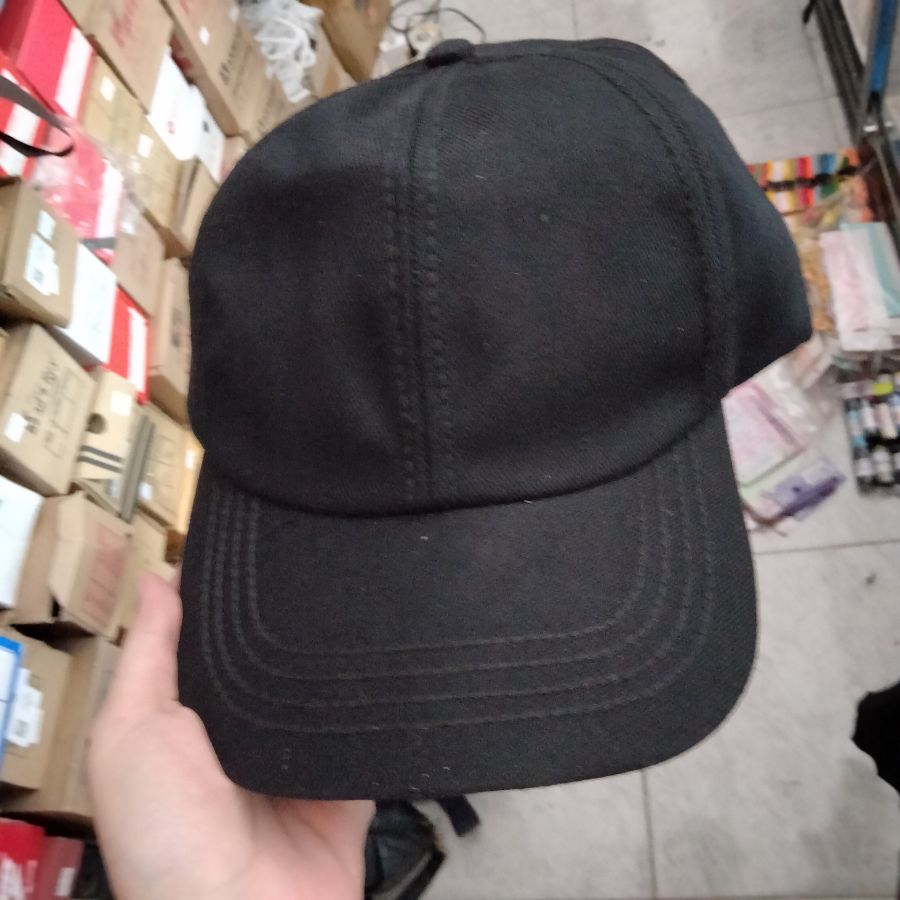 Topi Baseball Polos Hitam