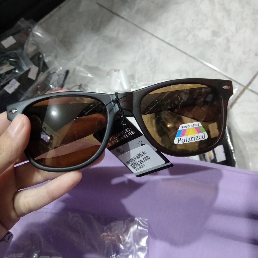 Kacamata Fashion Hitam