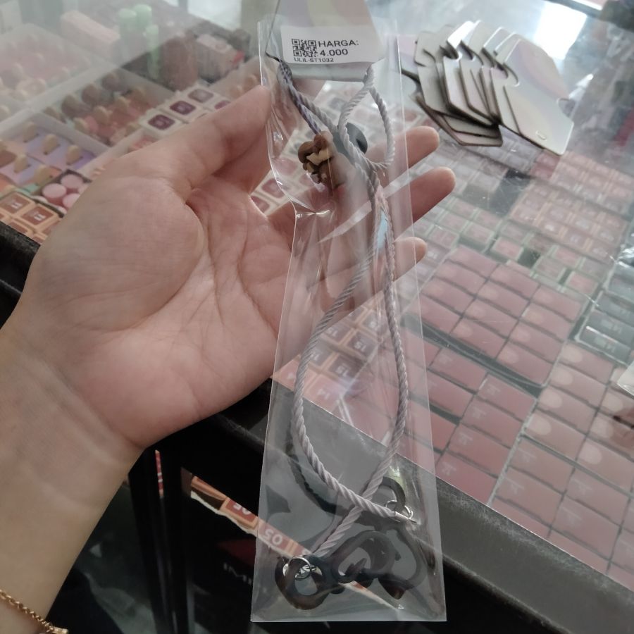 Strap Masker Karakter 