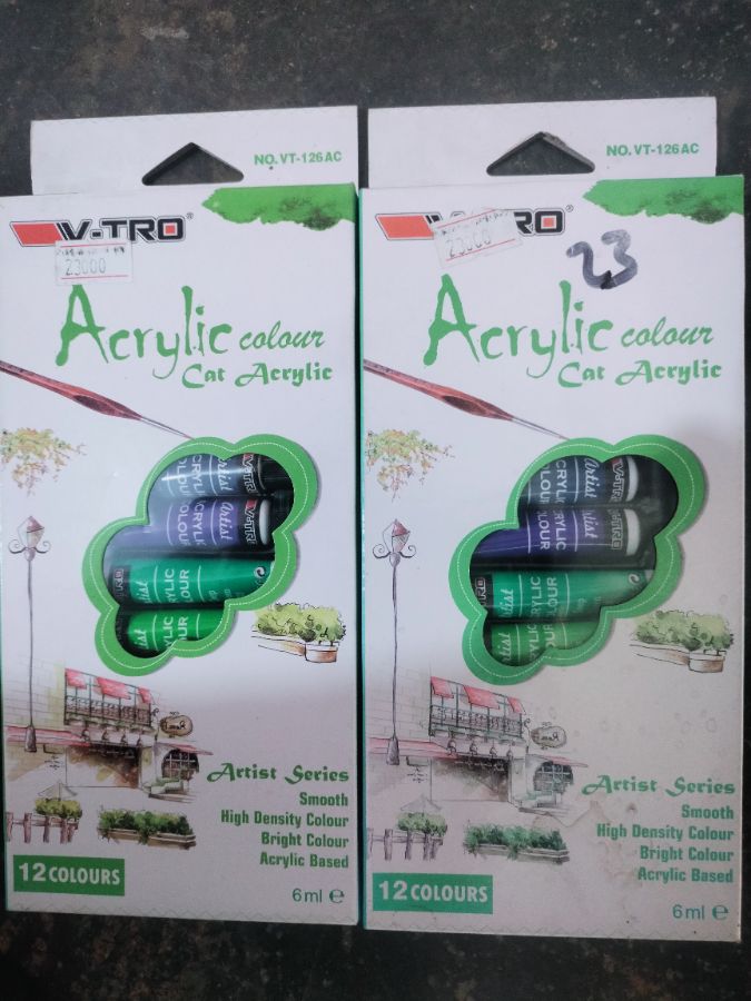 CAT ACRYLIC V TRO 126 AC 