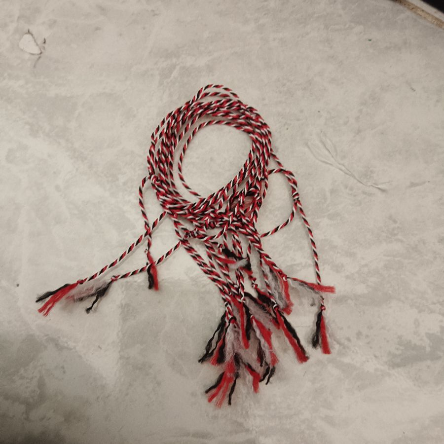 Gelang Tridatu