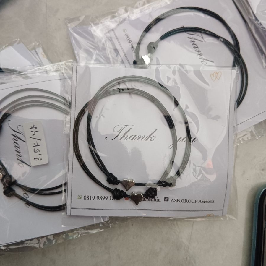 Gelang Couple Love