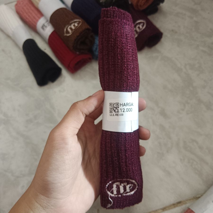 Ciput Reidana Maroon