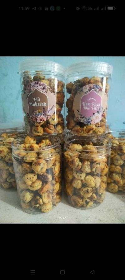 Soes coklat toples