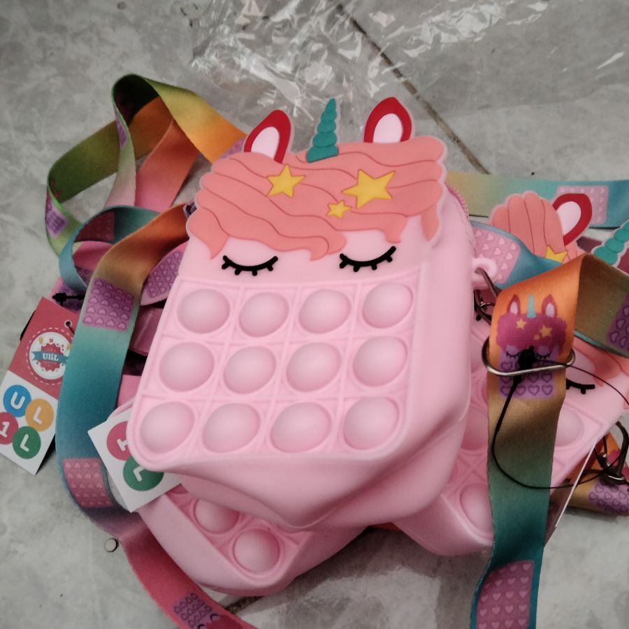 Tas pop it kuda poni