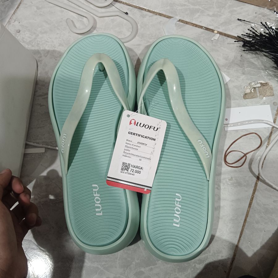 Sandal Luofu/40