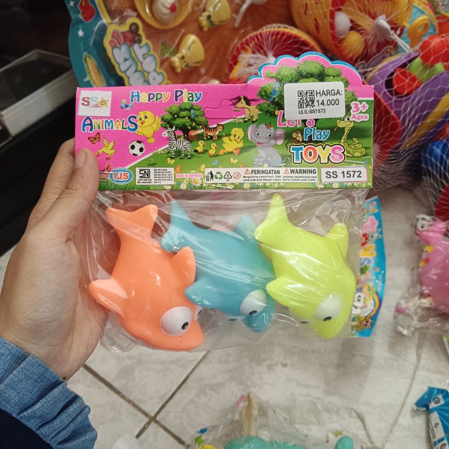 Mainan Hiu Bunyi