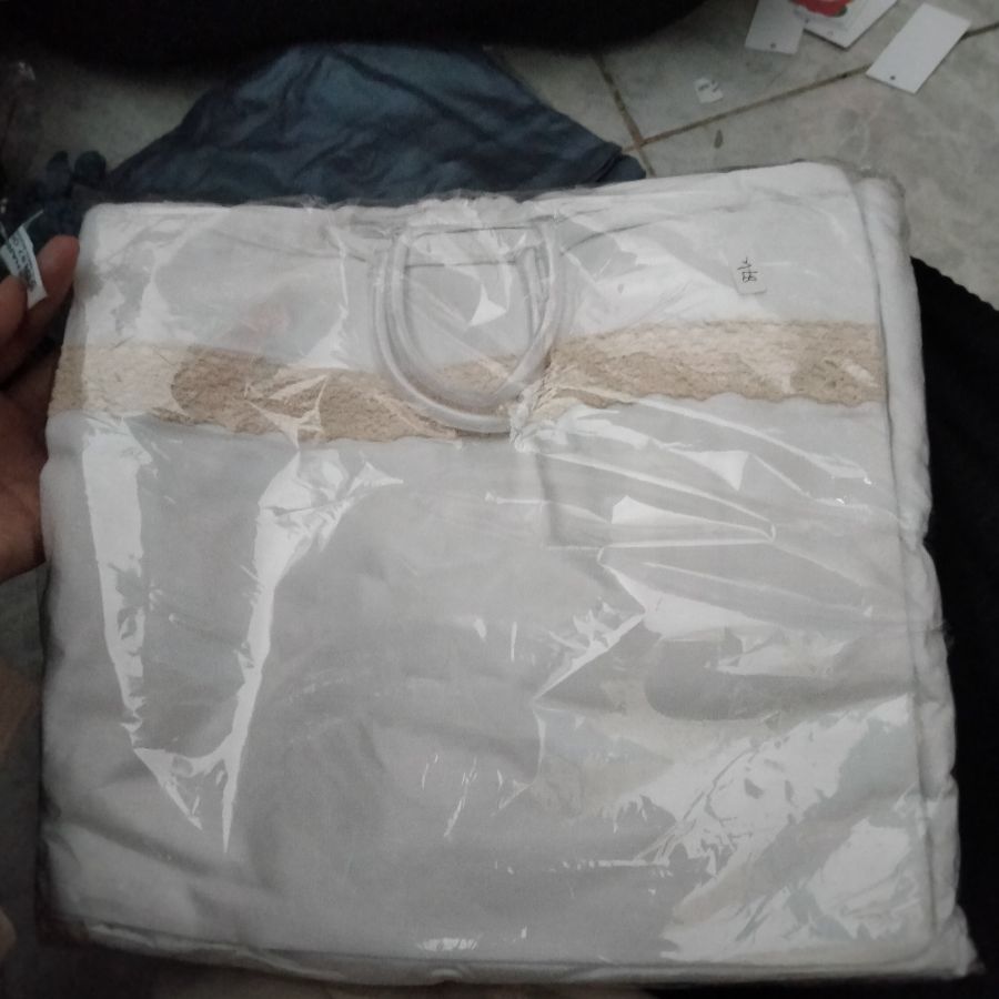 Mukena renda polos putih