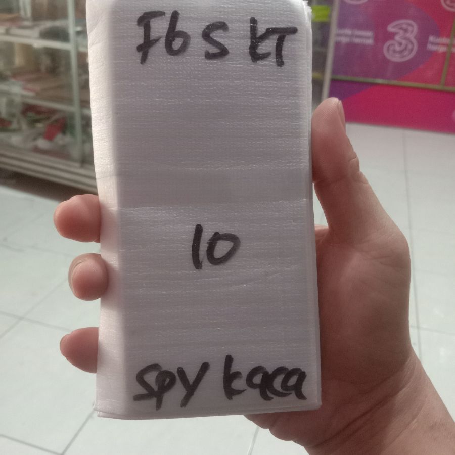 F 65 kt (spy kaca)