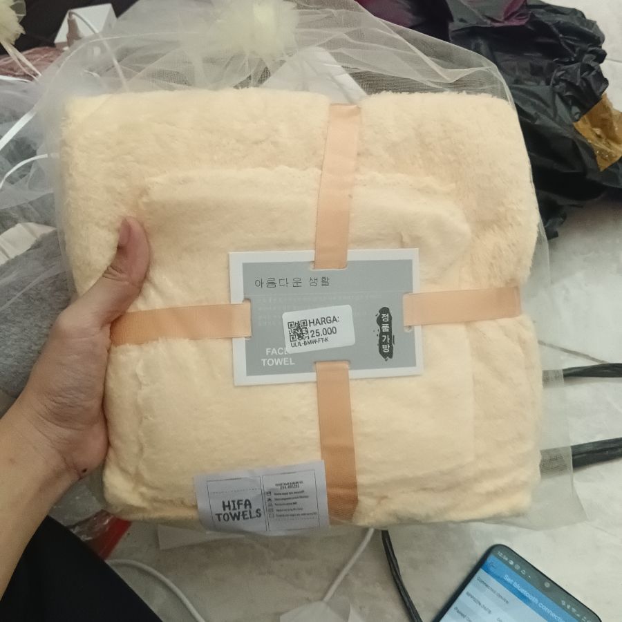 Handuk Towel Kuning