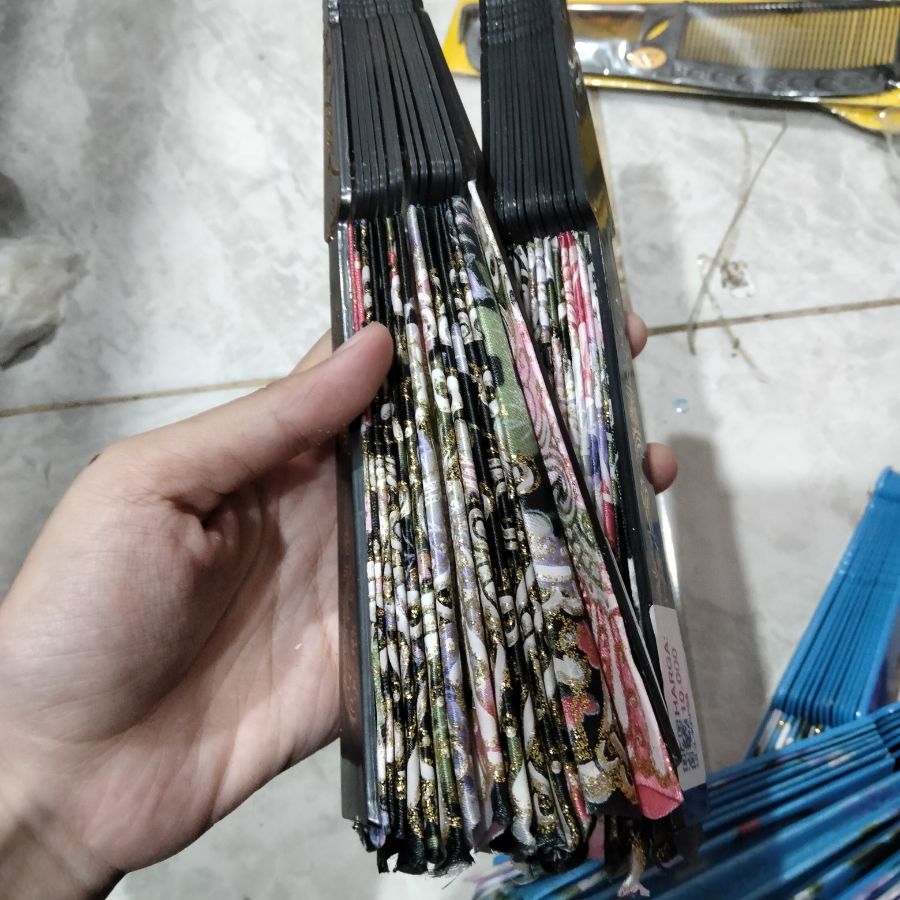 Kipas Lipat motif 