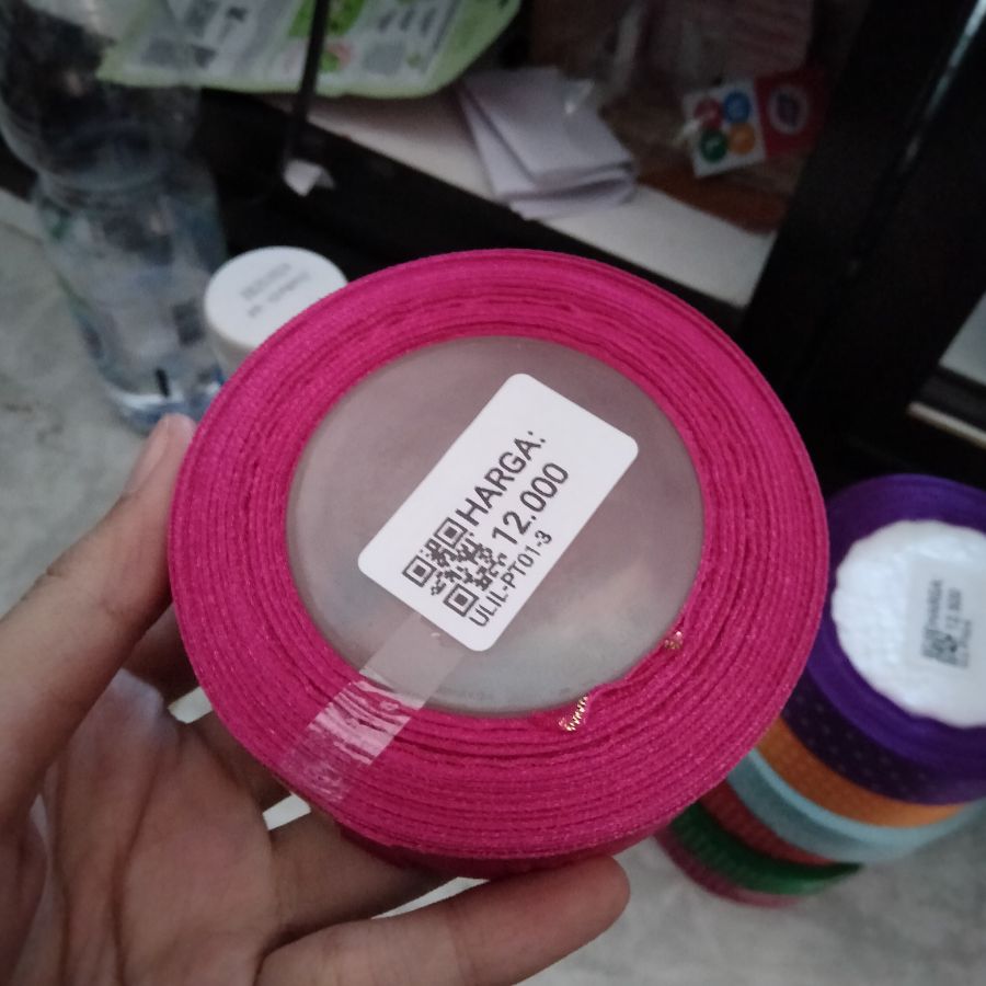 pita gulung pink