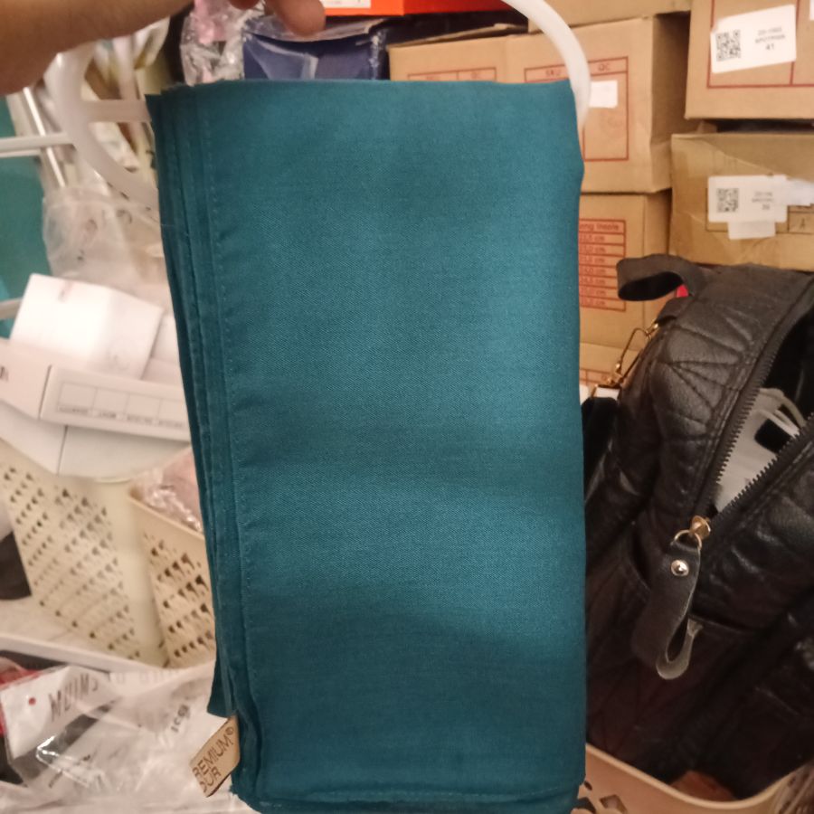 Paris Amour/Dark Tosca