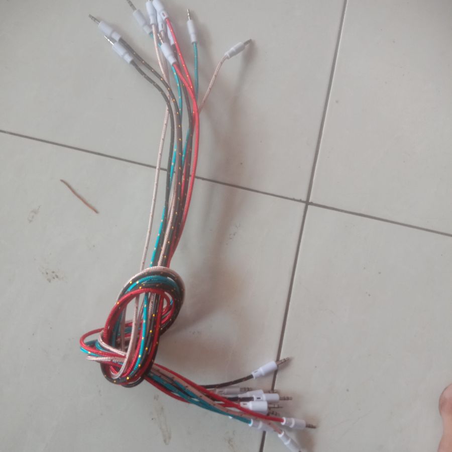 KABEL AUX 1 IN 1 ( 1 MTR)