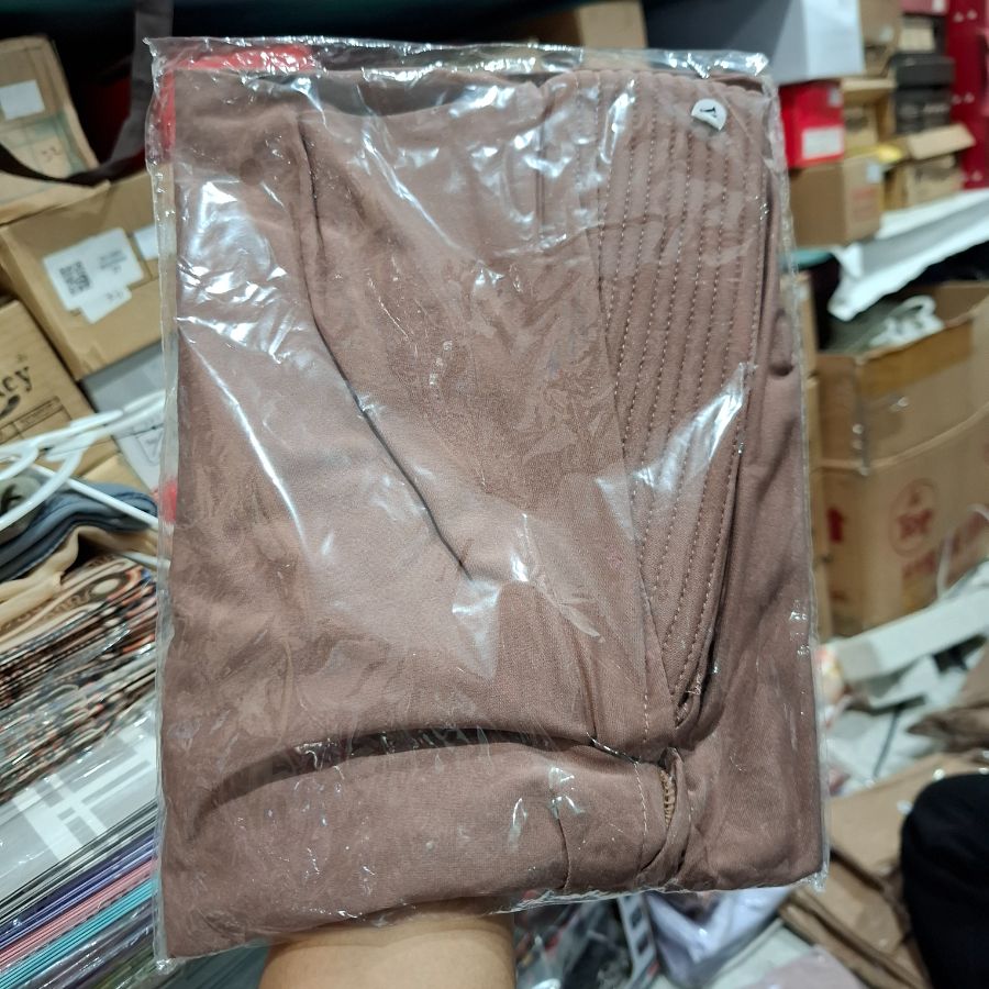 Ikmal Hijab Sport/M/Milo