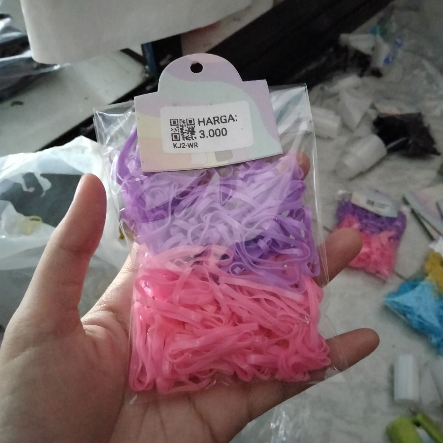 karet jepang warna