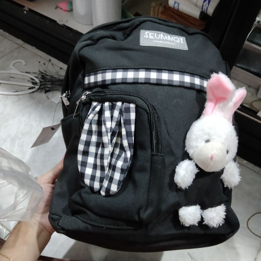 Tas fashion kelinci hitam